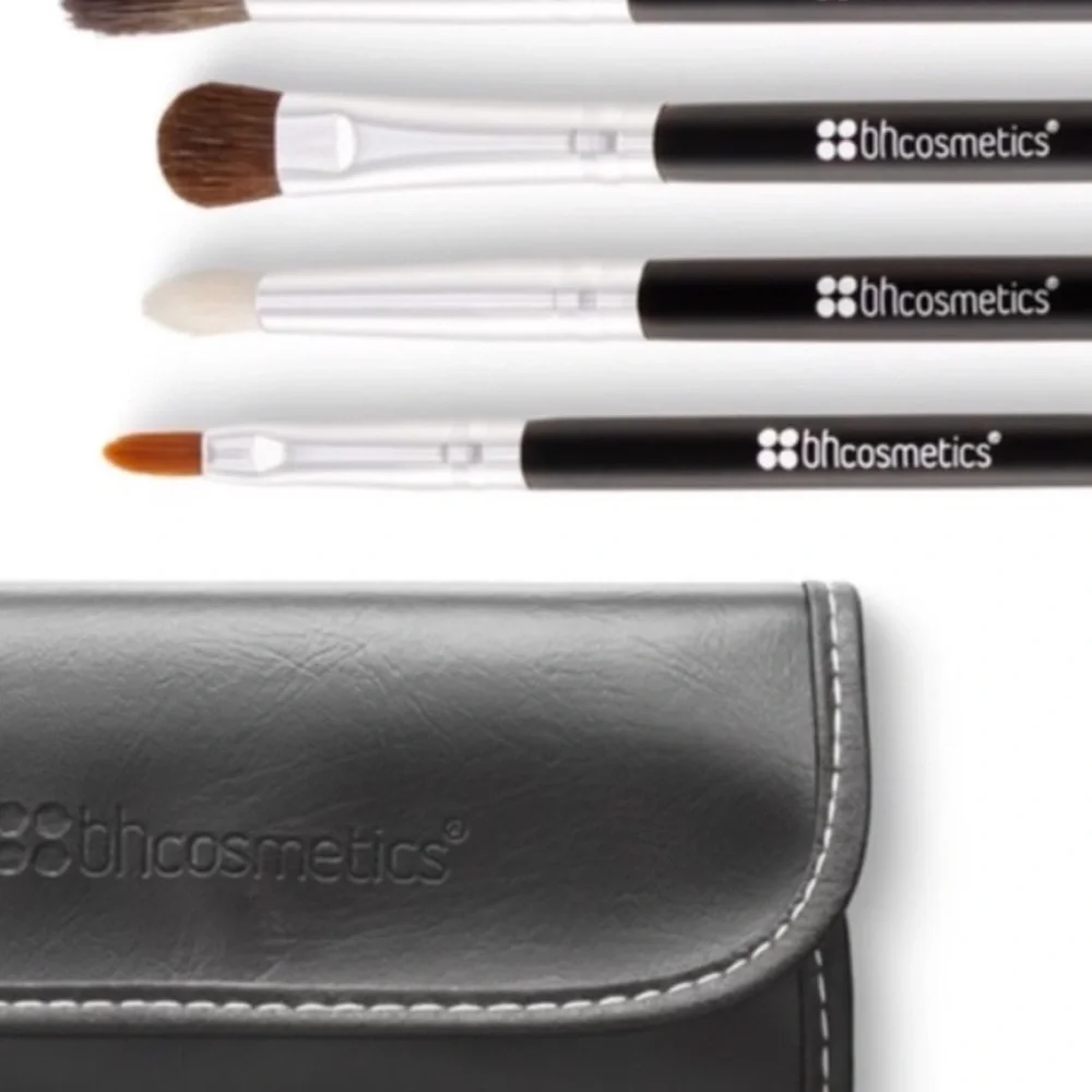 - BH Cosmetics Travel EYE Essential Brush Se…